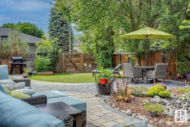 216 Heagle Cr Nw, House detached with 3 bedrooms, 3 bathrooms and null parking in Edmonton AB | Image 33