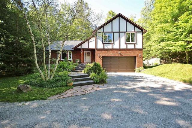 6541 Salmon Lake Road, House detached with 4 bedrooms, 2 bathrooms and null parking in South Frontenac ON | Image 1