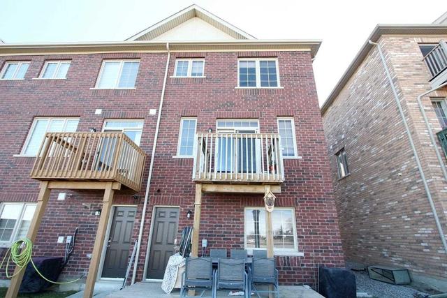 40 Agava St, House attached with 4 bedrooms, 3 bathrooms and 2 parking in Brampton ON | Image 32