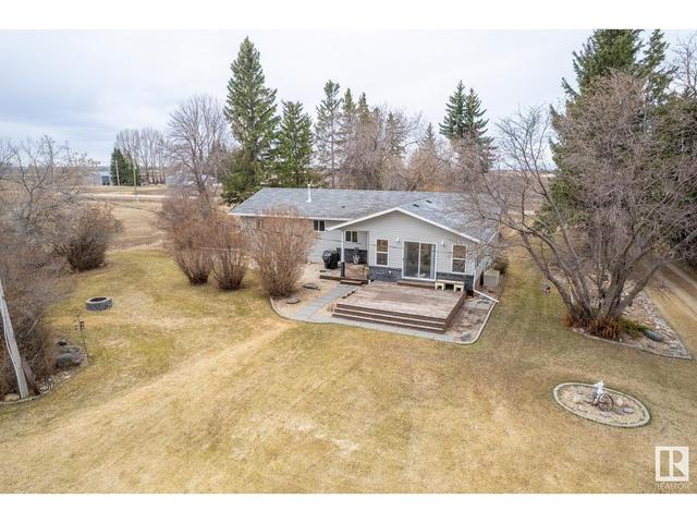 52025 Rge Rd 12, House detached with 3 bedrooms, 2 bathrooms and null parking in Parkland County AB | Image 3