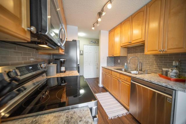 201 - 51 Ridgemont Drive, Condo with 2 bedrooms, 1 bathrooms and null parking in Fernie BC | Image 4