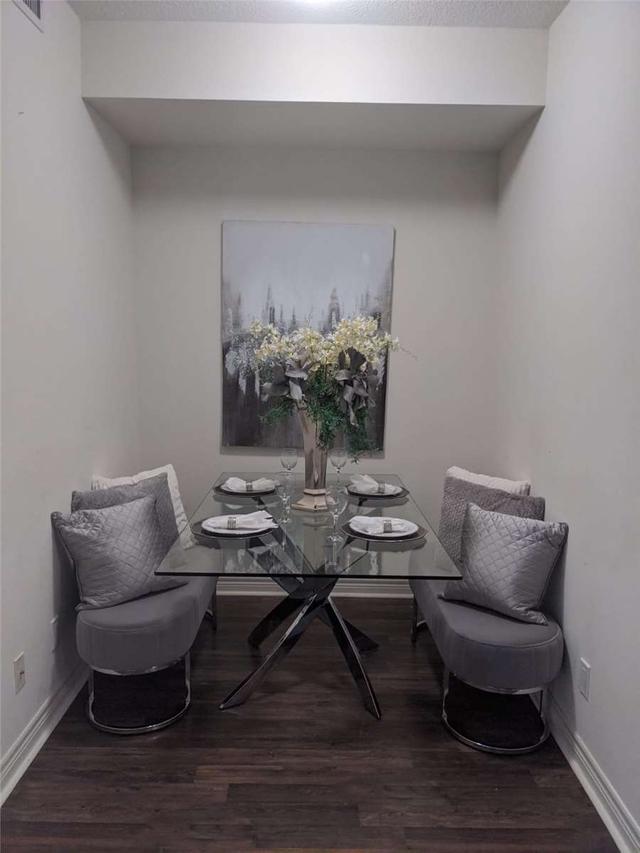 507 - 339 Rathburn Rd W, Condo with 1 bedrooms, 1 bathrooms and 1 parking in Mississauga ON | Image 12