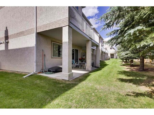 109 Country Hills Gardens Nw, Home with 2 bedrooms, 2 bathrooms and 4 parking in Calgary AB | Image 21