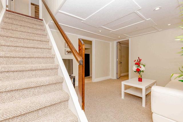 4 Parkend Ave, House detached with 4 bedrooms, 3 bathrooms and 5 parking in Brampton ON | Image 13