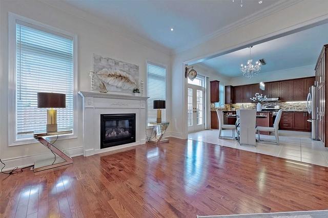 217 Canyon Hill Ave, House detached with 5 bedrooms, 5 bathrooms and 6 parking in Richmond Hill ON | Image 33