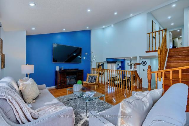 9 Hallen Rd, House detached with 3 bedrooms, 4 bathrooms and 5 parking in Brampton ON | Image 11