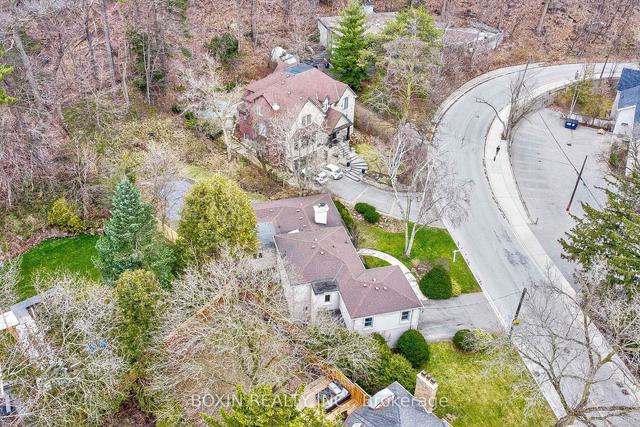 54 Plymbridge Rd, House detached with 4 bedrooms, 4 bathrooms and 4 parking in Toronto ON | Image 11