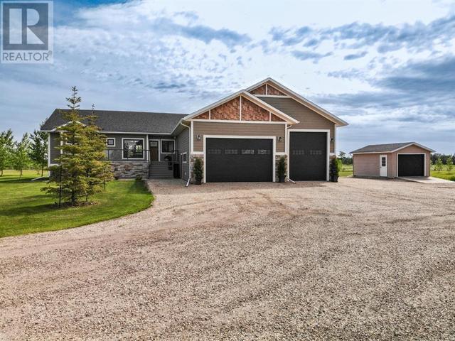 30, - 713001 Range Road 53a Road, House detached with 4 bedrooms, 3 bathrooms and 3 parking in Grande Prairie County No. 1 AB | Image 2