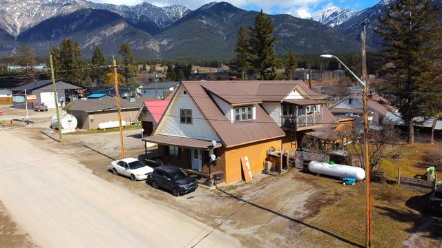 5744 Vermillion Street, House detached with 0 bedrooms, 0 bathrooms and null parking in East Kootenay G BC | Image 4