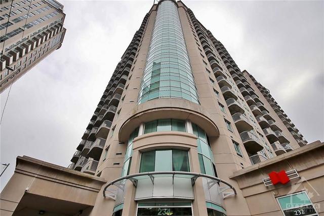701 - 234 Rideau Street, Condo with 2 bedrooms, 2 bathrooms and 1 parking in Ottawa ON | Image 1