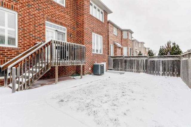 11 Cloverlawn St, House detached with 4 bedrooms, 6 bathrooms and 3 parking in Brampton ON | Image 20