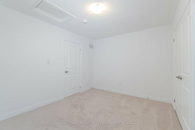 10 Abelia St, Condo with 2 bedrooms, 3 bathrooms and 4 parking in Brampton ON | Image 24