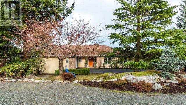 3541 Shelby Lane, House detached with 4 bedrooms, 3 bathrooms and 4 parking in Nanaimo E BC | Image 1
