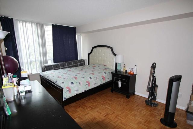 509 - 91 Townsgate Dr, Condo with 2 bedrooms, 2 bathrooms and 2 parking in Vaughan ON | Image 15