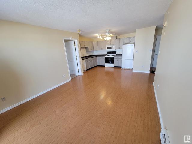 408 - 4703 43 Av, Condo with 2 bedrooms, 2 bathrooms and 1 parking in Stony Plain AB | Image 3