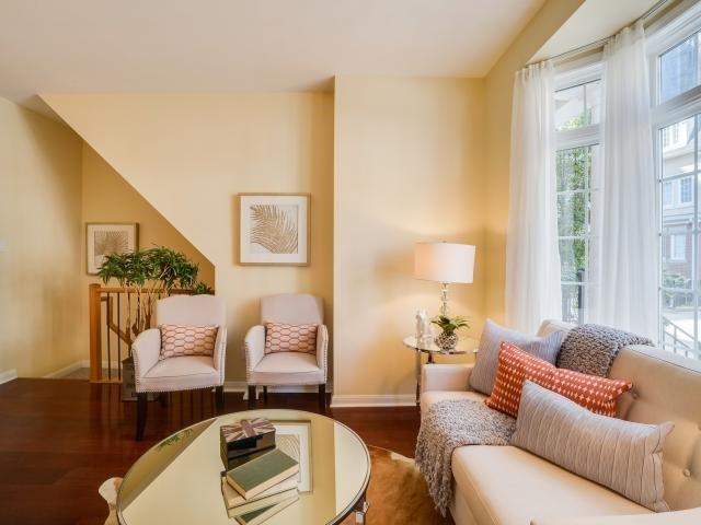 th 2 - 11 Niagara St, Townhouse with 2 bedrooms, 2 bathrooms and 1 parking in Toronto ON | Image 5