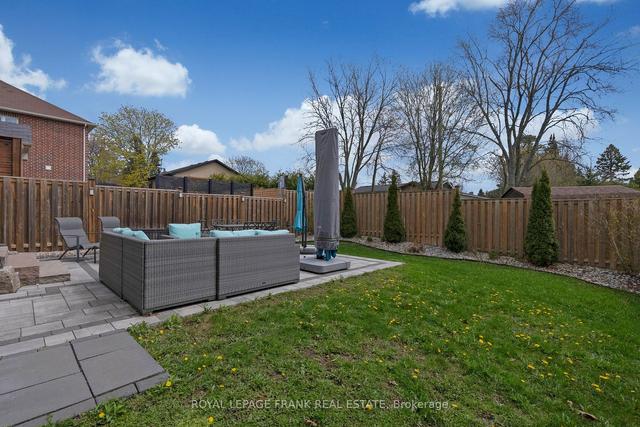 51 Skinner Crt, House detached with 4 bedrooms, 3 bathrooms and 4 parking in Clarington ON | Image 30