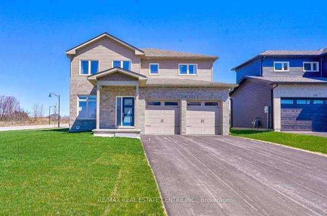 218 Beasley Cres, House detached with 4 bedrooms, 4 bathrooms and 6 parking in Prince Edward County ON | Image 1