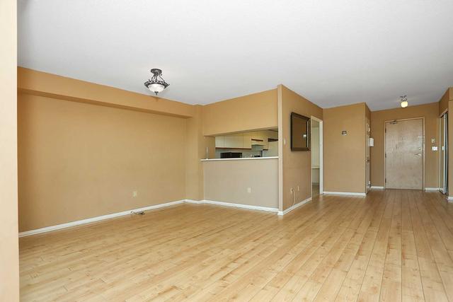 724 - 7805 Bayview Ave, Condo with 2 bedrooms, 2 bathrooms and 1 parking in Markham ON | Image 18