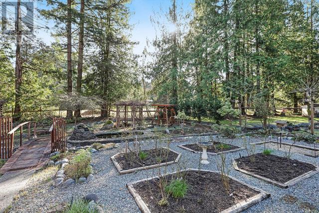 3406 Kentwood Rd, House detached with 3 bedrooms, 2 bathrooms and 4 parking in Comox Valley A BC | Image 46