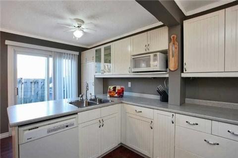 th #75 - 371 Bronte St S, Townhouse with 3 bedrooms, 2 bathrooms and 2 parking in Milton ON | Image 8