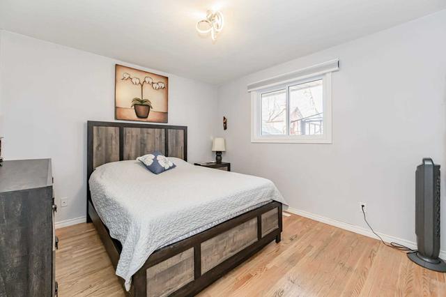 314 Lowther St N, House detached with 3 bedrooms, 2 bathrooms and 3 parking in Cambridge ON | Image 9