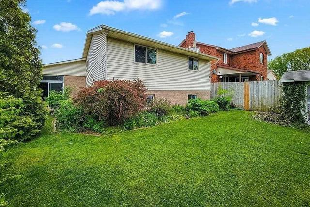 6903 Cumberland Crt, House detached with 4 bedrooms, 2 bathrooms and 4 parking in Niagara Falls ON | Image 22