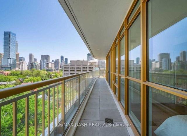 806 - 151 Avenue Rd, Condo with 2 bedrooms, 2 bathrooms and 2 parking in Toronto ON | Image 32