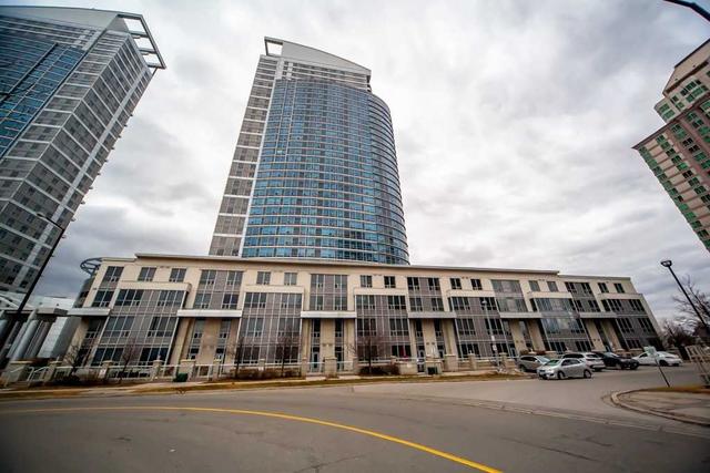 th 328 - 38 Lee Centre Dr, Townhouse with 2 bedrooms, 2 bathrooms and 2 parking in Toronto ON | Image 12