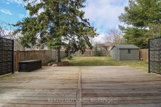 689 Spillsbury Dr, House detached with 2 bedrooms, 3 bathrooms and 7 parking in Peterborough ON | Image 38