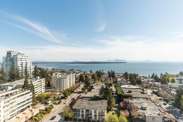 1305 - 1501 Foster Street, Condo with 2 bedrooms, 3 bathrooms and 2 parking in White Rock BC | Image 26