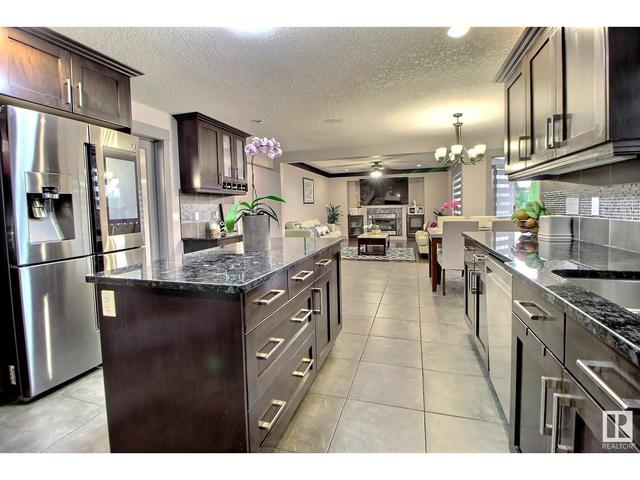 2435 Hagen Wy Nw, House detached with 7 bedrooms, 6 bathrooms and null parking in Edmonton AB | Image 13