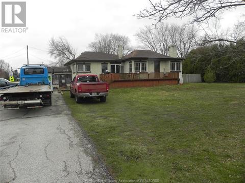 1221 County Rd 22, Lakeshore, ON, N0R1C0 | Card Image