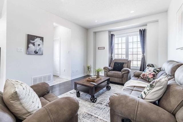 8 - 2220 Queensway Dr, Townhouse with 3 bedrooms, 4 bathrooms and 4 parking in Burlington ON | Image 32