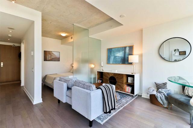 1020 - 629 King St W, Condo with 1 bedrooms, 1 bathrooms and 0 parking in Toronto ON | Image 27