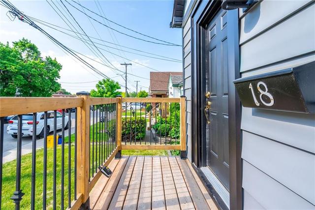 18 East 18th Street, House detached with 3 bedrooms, 2 bathrooms and 1 parking in Hamilton ON | Image 4