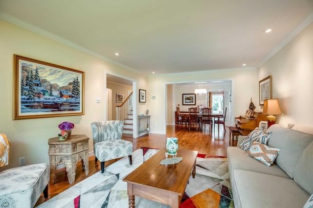 84 Chancery Lane, House detached with 4 bedrooms, 3 bathrooms and 4 parking in Oakville ON | Image 4