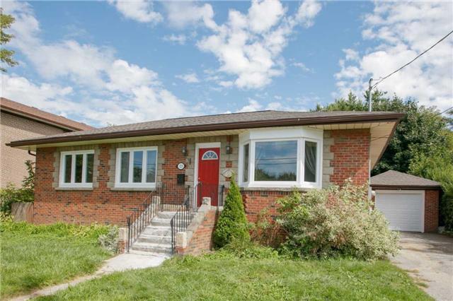 125 Annes St, House detached with 3 bedrooms, 2 bathrooms and 3 parking in Whitby ON | Image 1