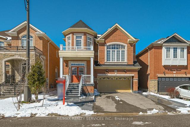 29 Begonia Cres, House detached with 4 bedrooms, 4 bathrooms and 6 parking in Brampton ON | Image 1