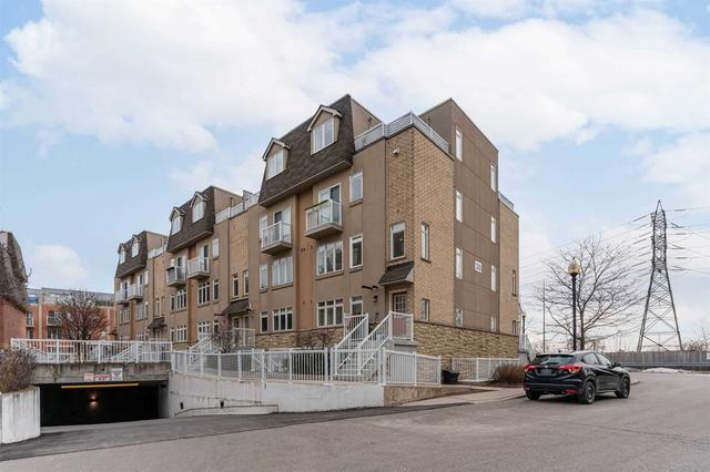 36 - 30 Turntable Cres, Townhouse with 2 bedrooms, 1 bathrooms and 1 parking in Toronto ON | Image 15