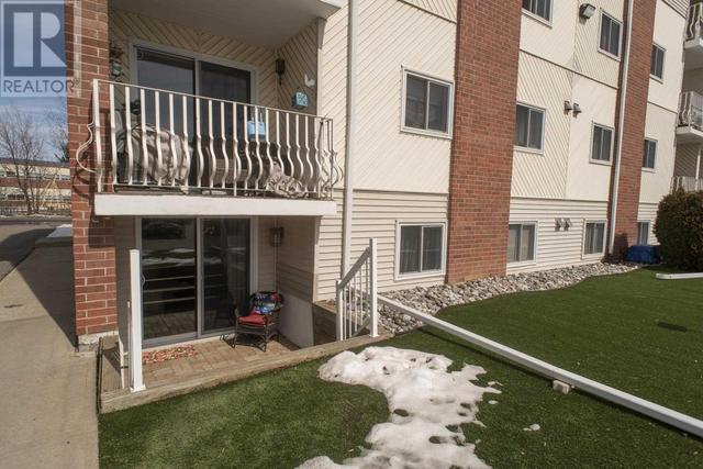 103 - 725 James St S, Condo with 2 bedrooms, 1 bathrooms and null parking in Thunder Bay ON | Image 2