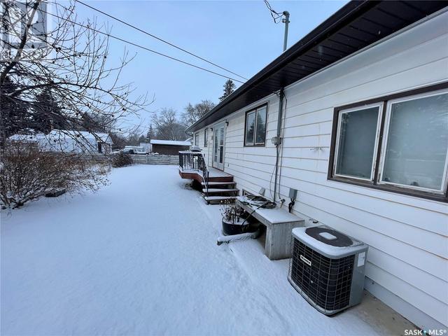 1009 8th Street, House detached with 5 bedrooms, 4 bathrooms and null parking in Rosthern SK | Image 30