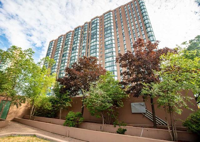 913 - 145 Hillcrest Ave, Condo with 2 bedrooms, 2 bathrooms and 1 parking in Mississauga ON | Image 23