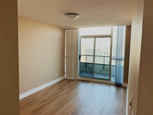 3903 - 23 Hollywood Ave, Condo with 2 bedrooms, 2 bathrooms and 1 parking in Toronto ON | Image 25