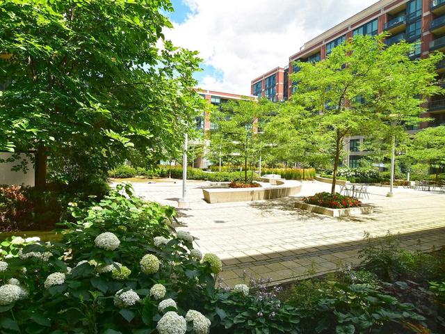 647 - 525 Wilson Ave, Condo with 1 bedrooms, 1 bathrooms and 1 parking in Toronto ON | Image 16