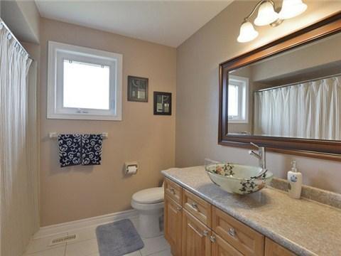 55 Cranston Dr, House detached with 4 bedrooms, 4 bathrooms and 10 parking in Caledon ON | Image 17
