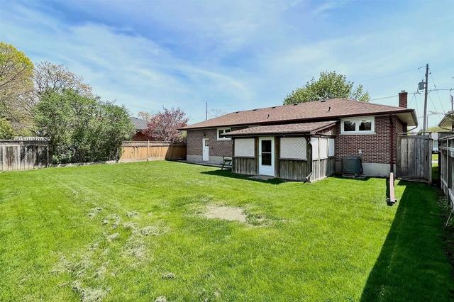 656 Buchan Ave, House detached with 3 bedrooms, 3 bathrooms and 4 parking in Oshawa ON | Image 30