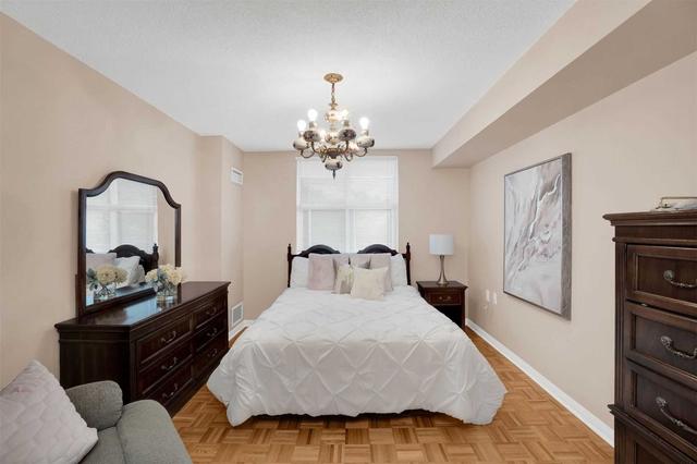 405 - 2500 Rutherford Rd, Condo with 2 bedrooms, 2 bathrooms and 1 parking in Vaughan ON | Image 16