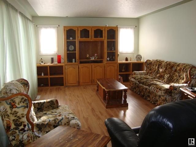 rr221 Twp 612, House detached with 4 bedrooms, 1 bathrooms and null parking in Thorhild County AB | Image 17
