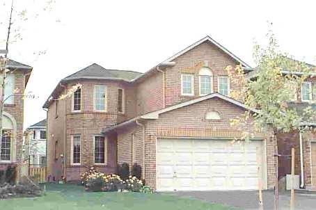 3818 Cedar Hedge Rise, House detached with 4 bedrooms, 3 bathrooms and 4 parking in Mississauga ON | Image 1